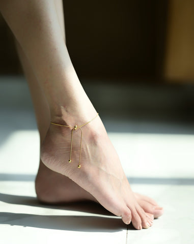 gold-minimal-anklet